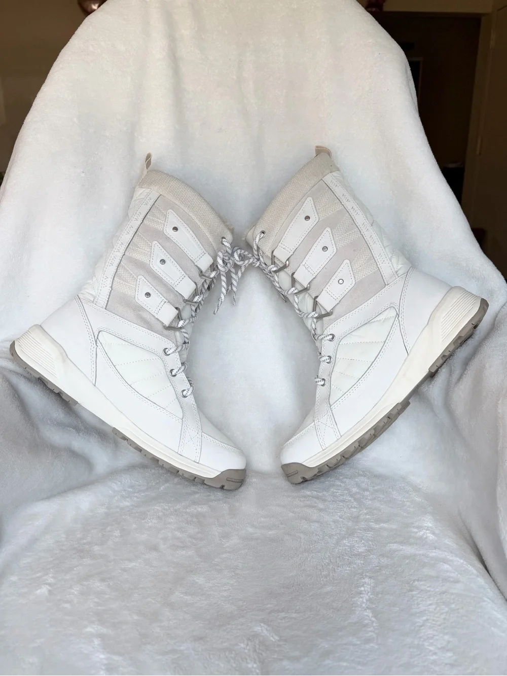 Columbia pre owned